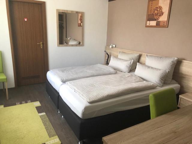 Hotel Am Bruennchen Oberbaar Εξωτερικό φωτογραφία