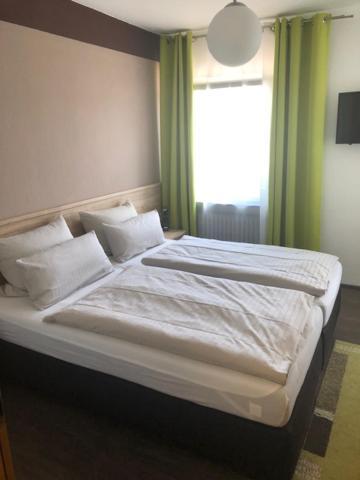 Hotel Am Bruennchen Oberbaar Εξωτερικό φωτογραφία